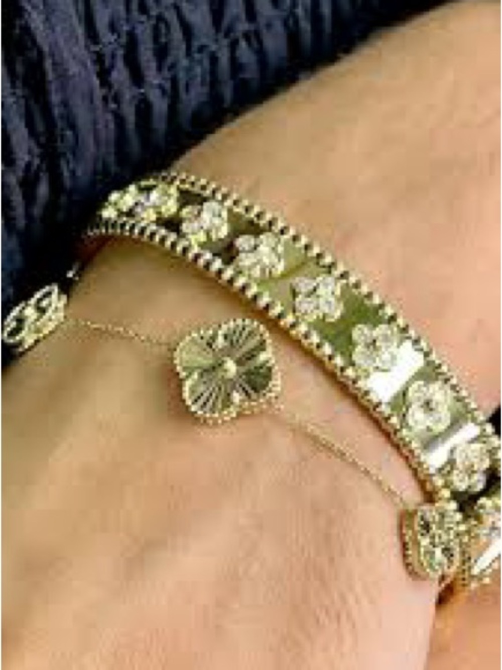 Gold Hardware Four Leaf Bangle Bracelet - Picture 3 of 12